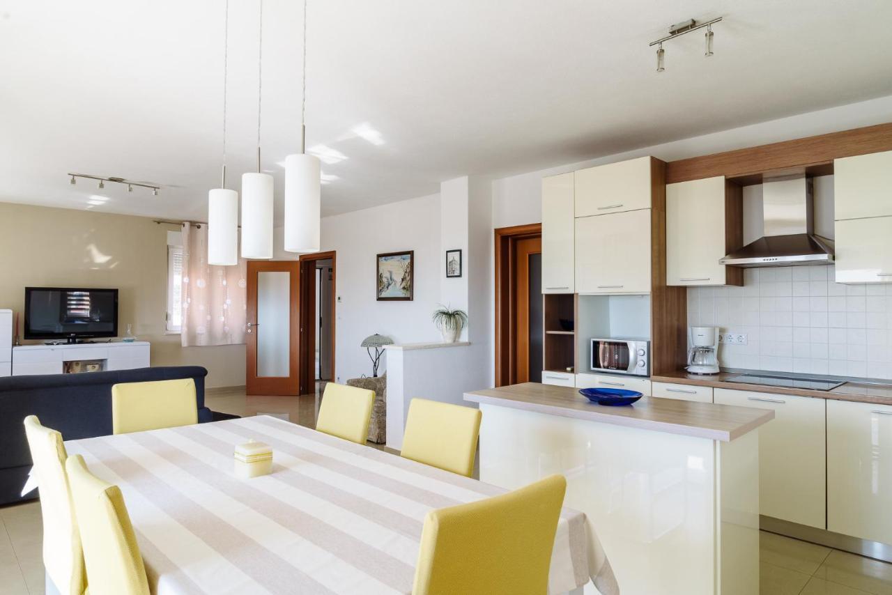 Apartman Niko Kaštela Zewnętrze zdjęcie