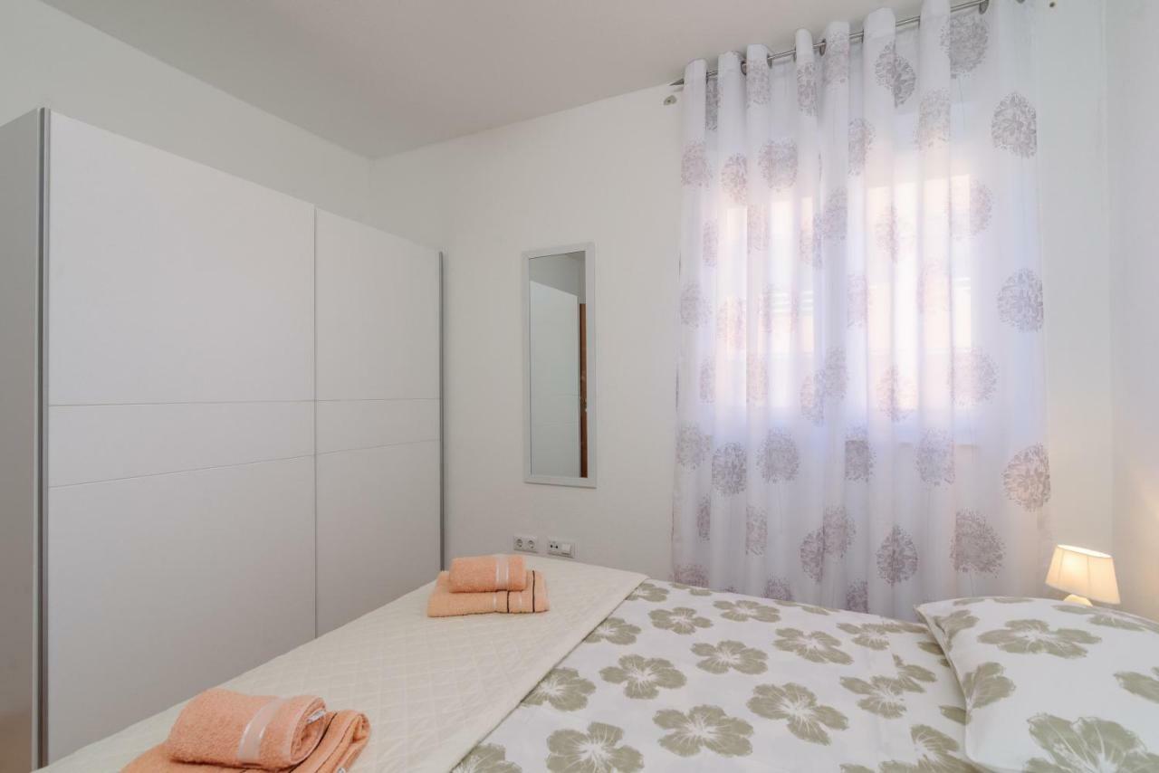 Apartman Niko Kaštela Zewnętrze zdjęcie